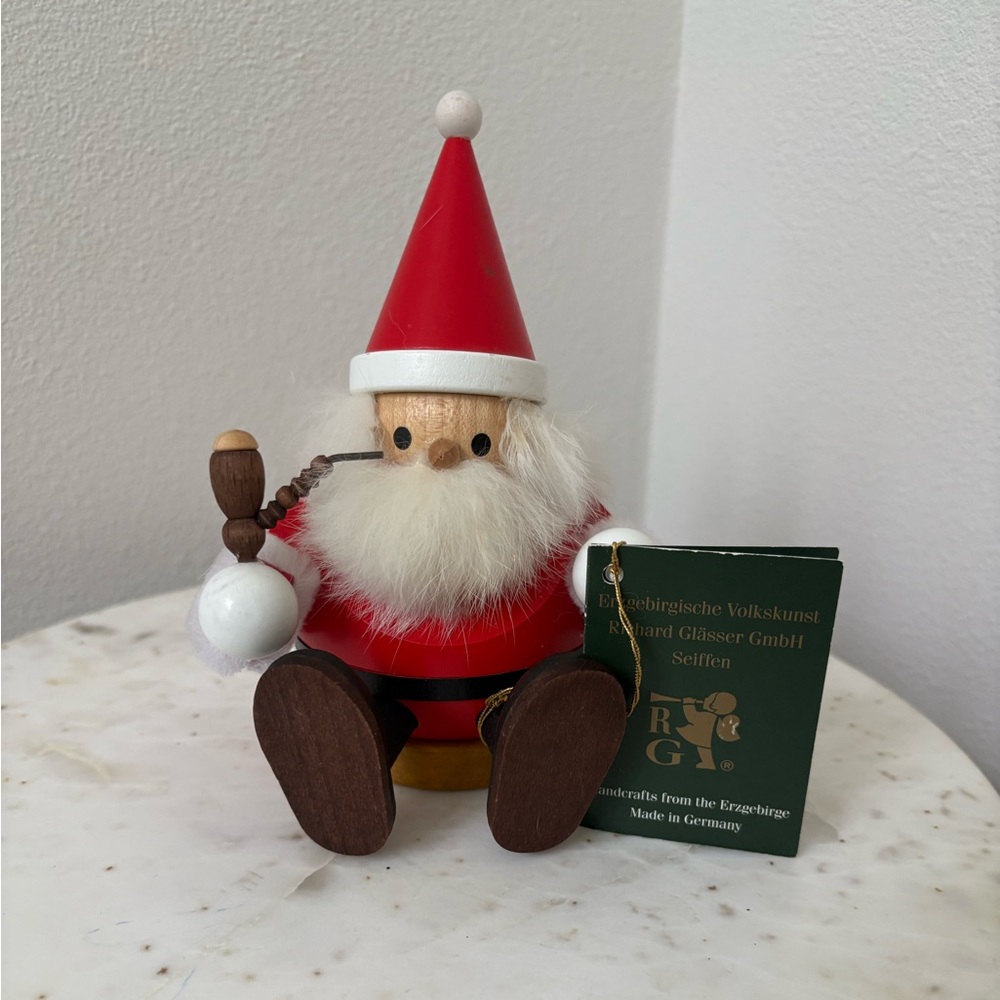 German Santa Smoker Richard Glasser